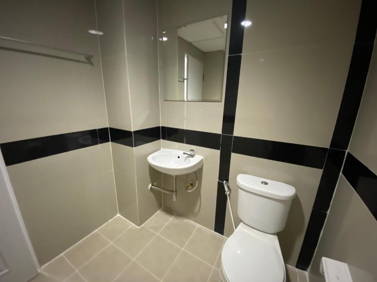 Baansuay Rattanathibet Apartment Nonthaburi Esterno foto
